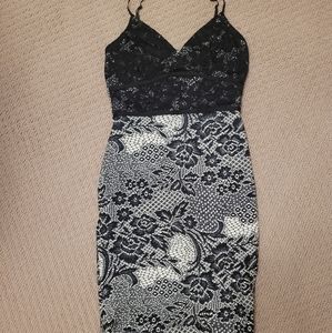BNWT lace dress